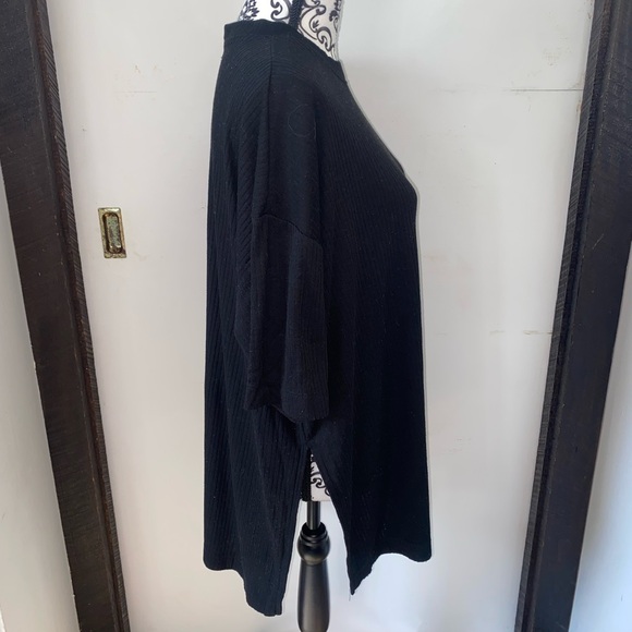 Dressed in Lala Size Medium (6-8) Black Malone Rib Oversized Short Sleeve Shirt - Picture 11 of 13